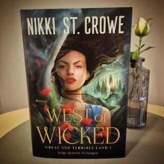 Für alle WICKED-Fans, die es düster mögen!
* Dark Fairytale Retelling
* Forbidden Love-Trope
* Morally Grey Characters
* Spice-Level 🌶️ 🌶️ 🌶️ von 5